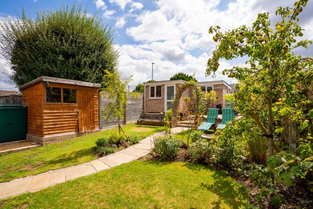 Meadow Road, Great Chesterford, CB10