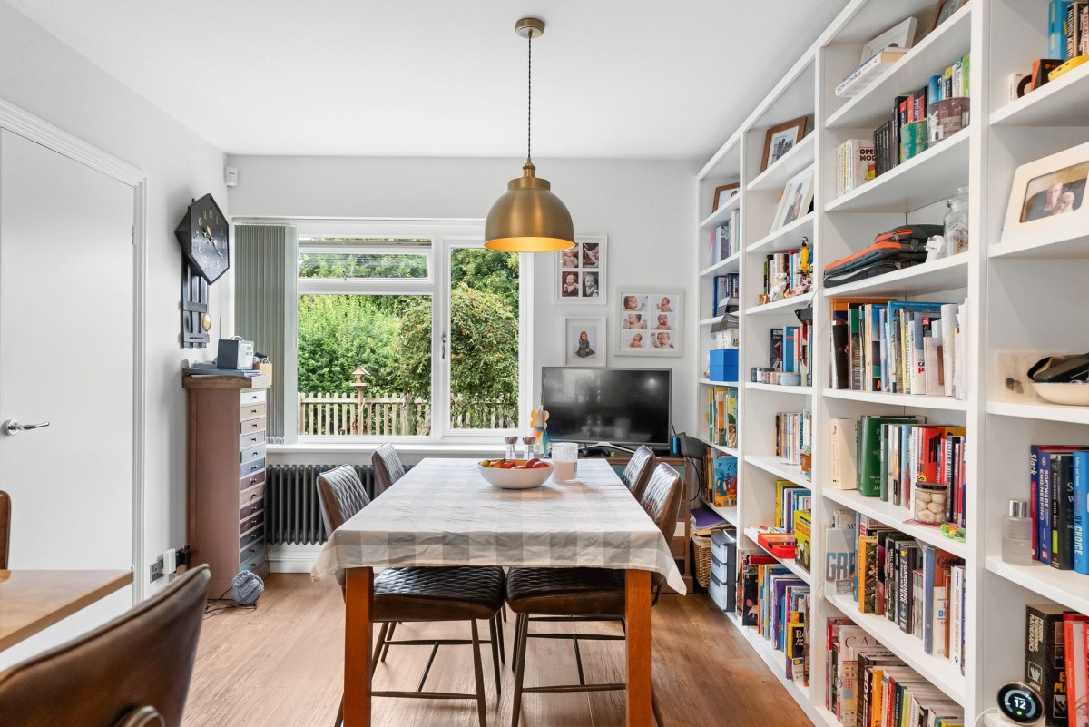 Meadow Road, Great Chesterford, CB10