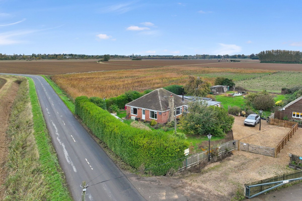 Needham Bank, Friday Bridge, PE14