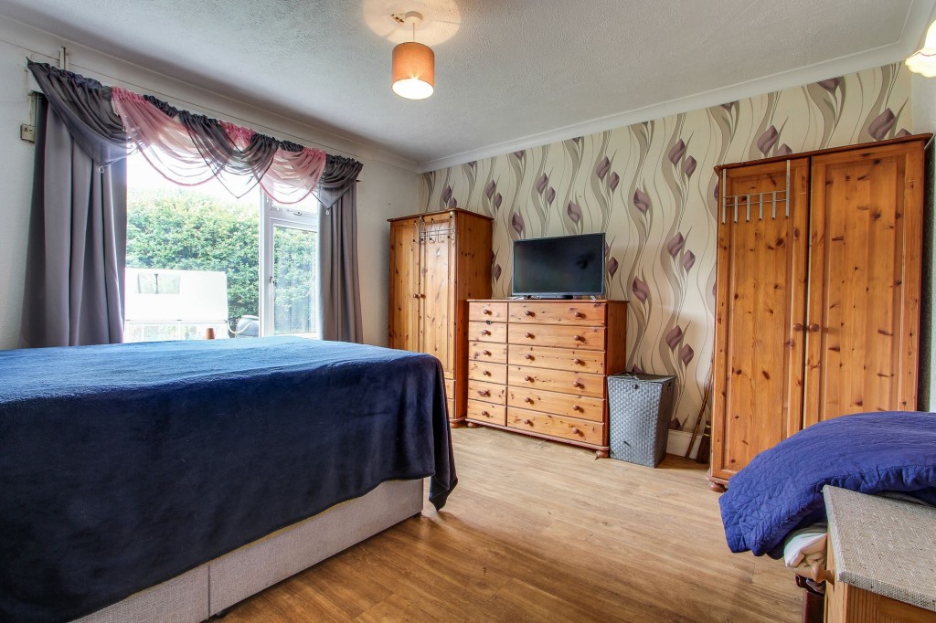 Needham Bank, Friday Bridge, PE14