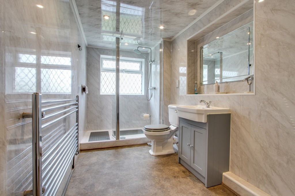 Needham Bank, Friday Bridge, PE14