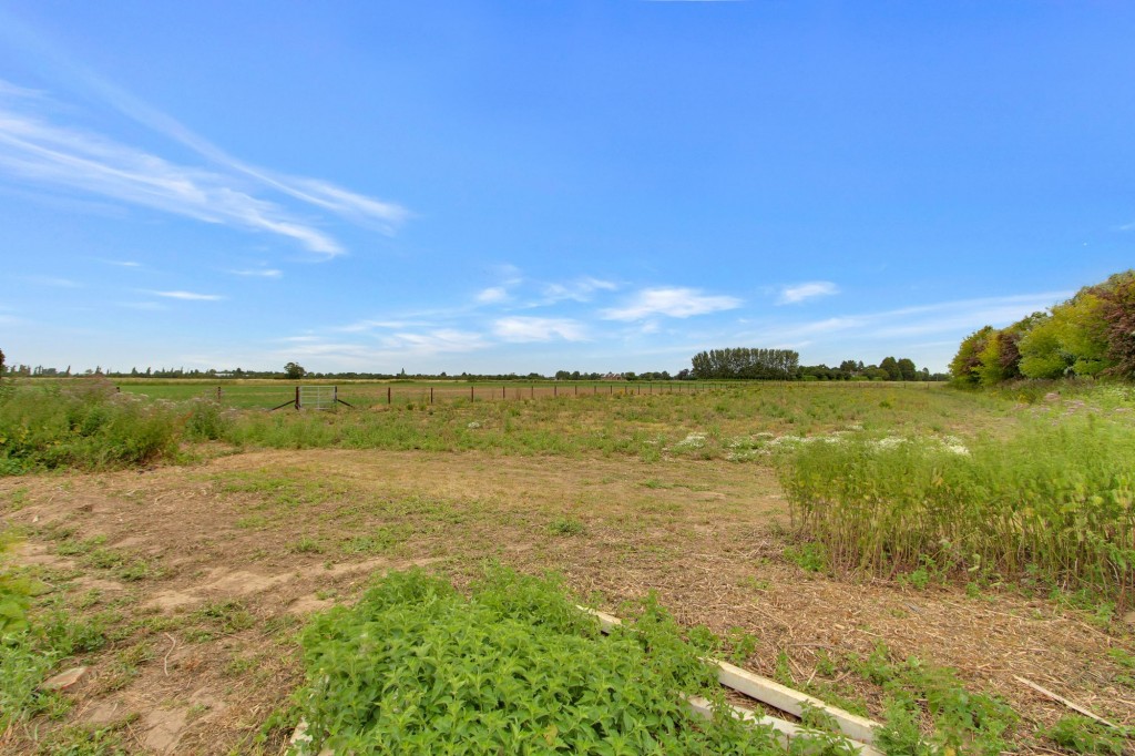 Needham Bank, Friday Bridge, PE14