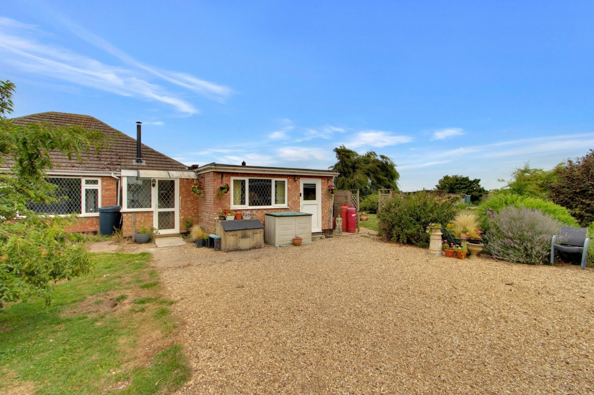 Needham Bank, Friday Bridge, PE14