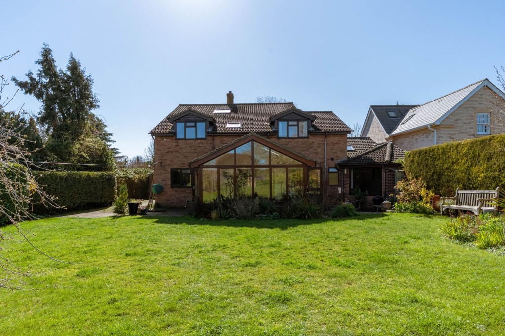 Station Road, Whittlesford, CB22