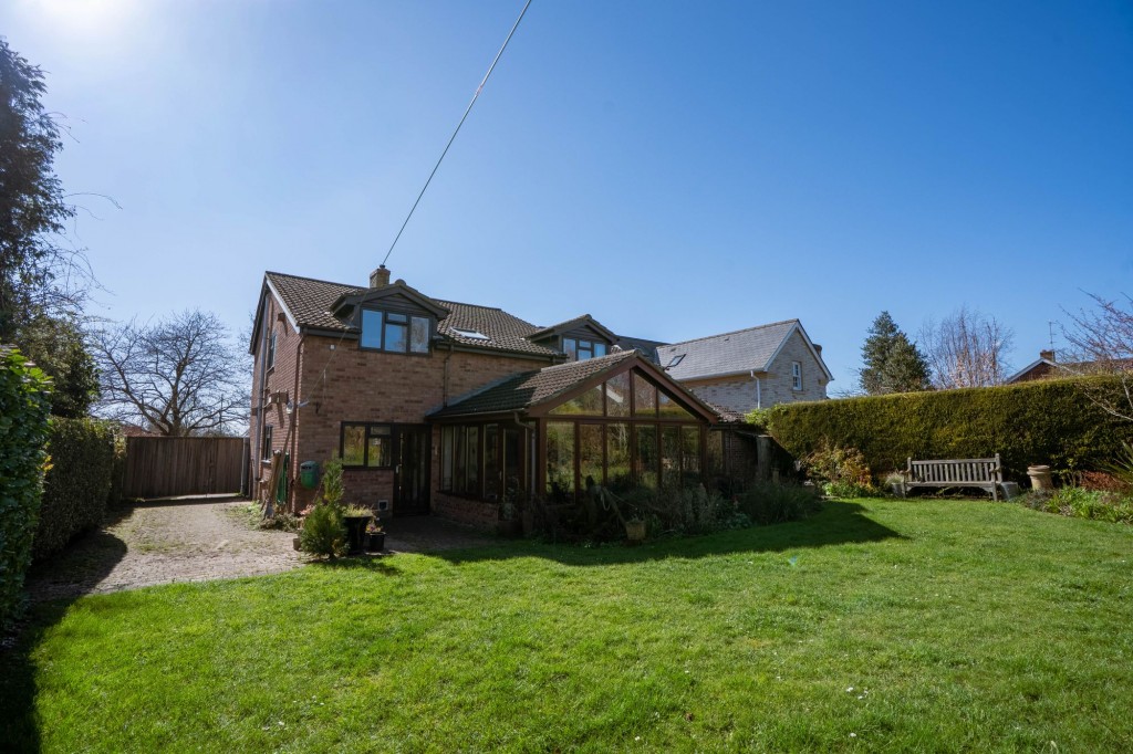 Station Road, Whittlesford, CB22