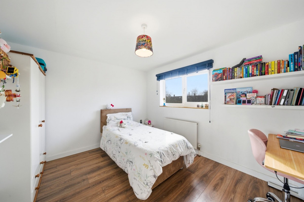 Barnes Close, Cambridge, CB5