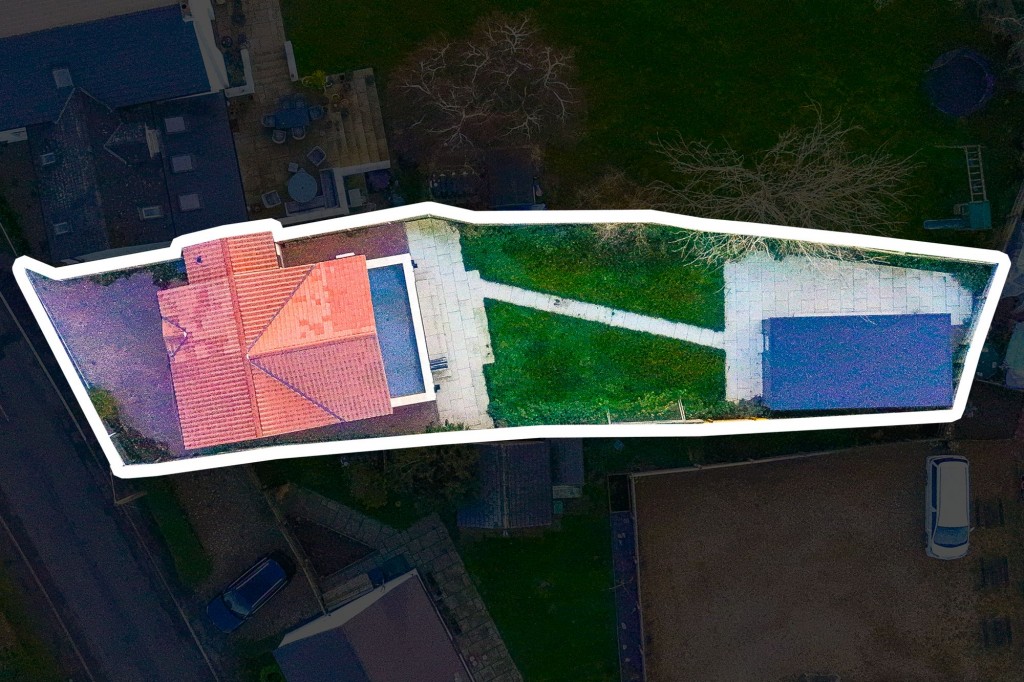 The Street, Kirtling, CB8