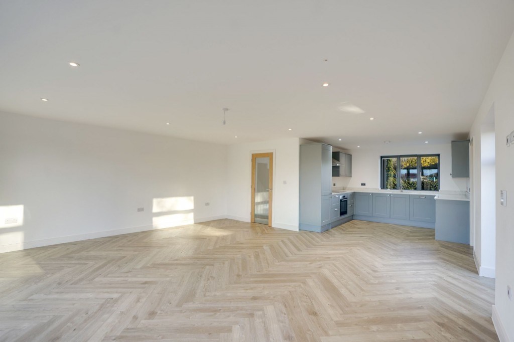 The Street, Kirtling, CB8