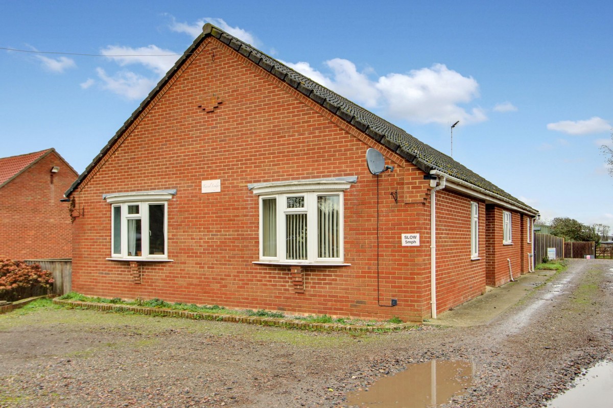 Station Road, Wisbech St. Mary, PE13