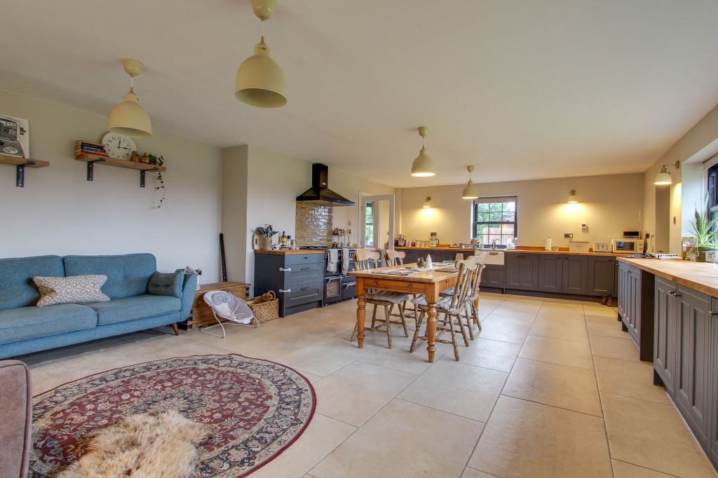 Station Road, Wisbech St. Mary, PE13