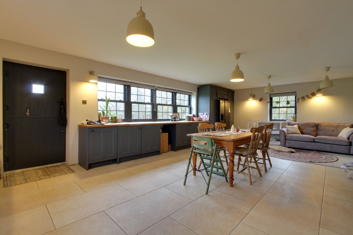 Station Road, Wisbech St. Mary, PE13