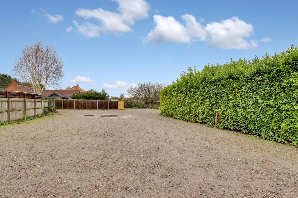 Station Road, Wisbech St. Mary, PE13