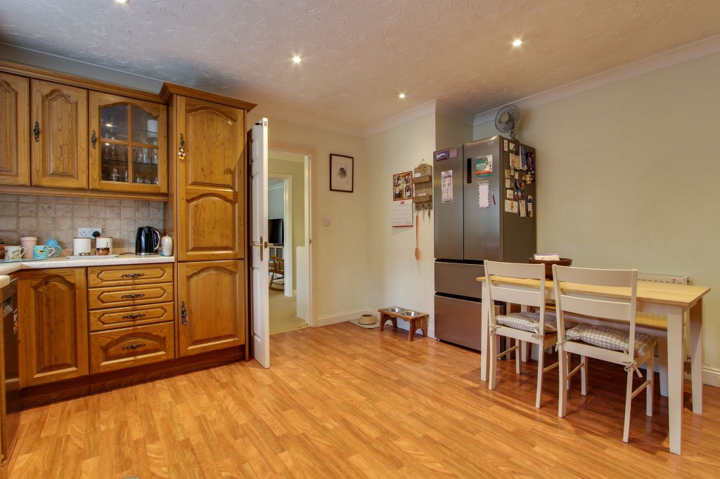 Station Road, Wisbech St. Mary, PE13