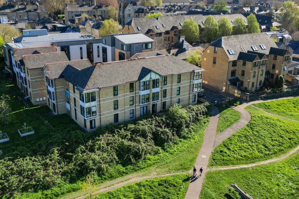 Auckland Road, Auckland Court Auckland Road, CB5