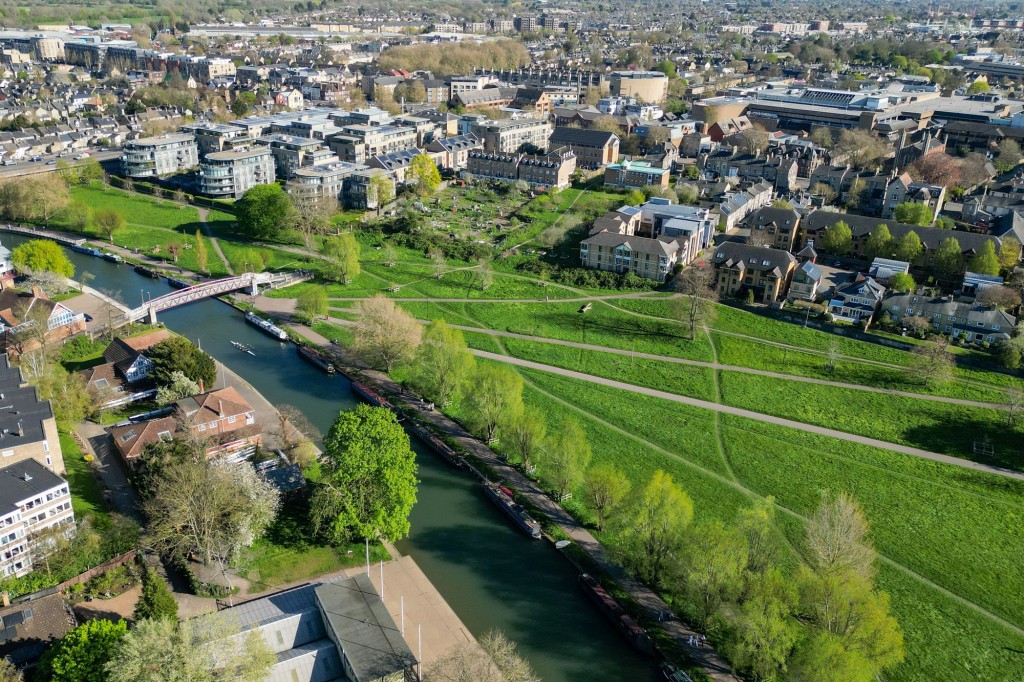 Auckland Road, Auckland Court Auckland Road, CB5