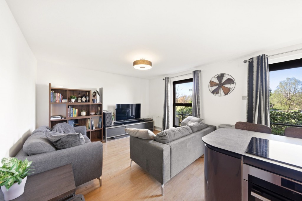 Auckland Road, Auckland Court Auckland Road, CB5