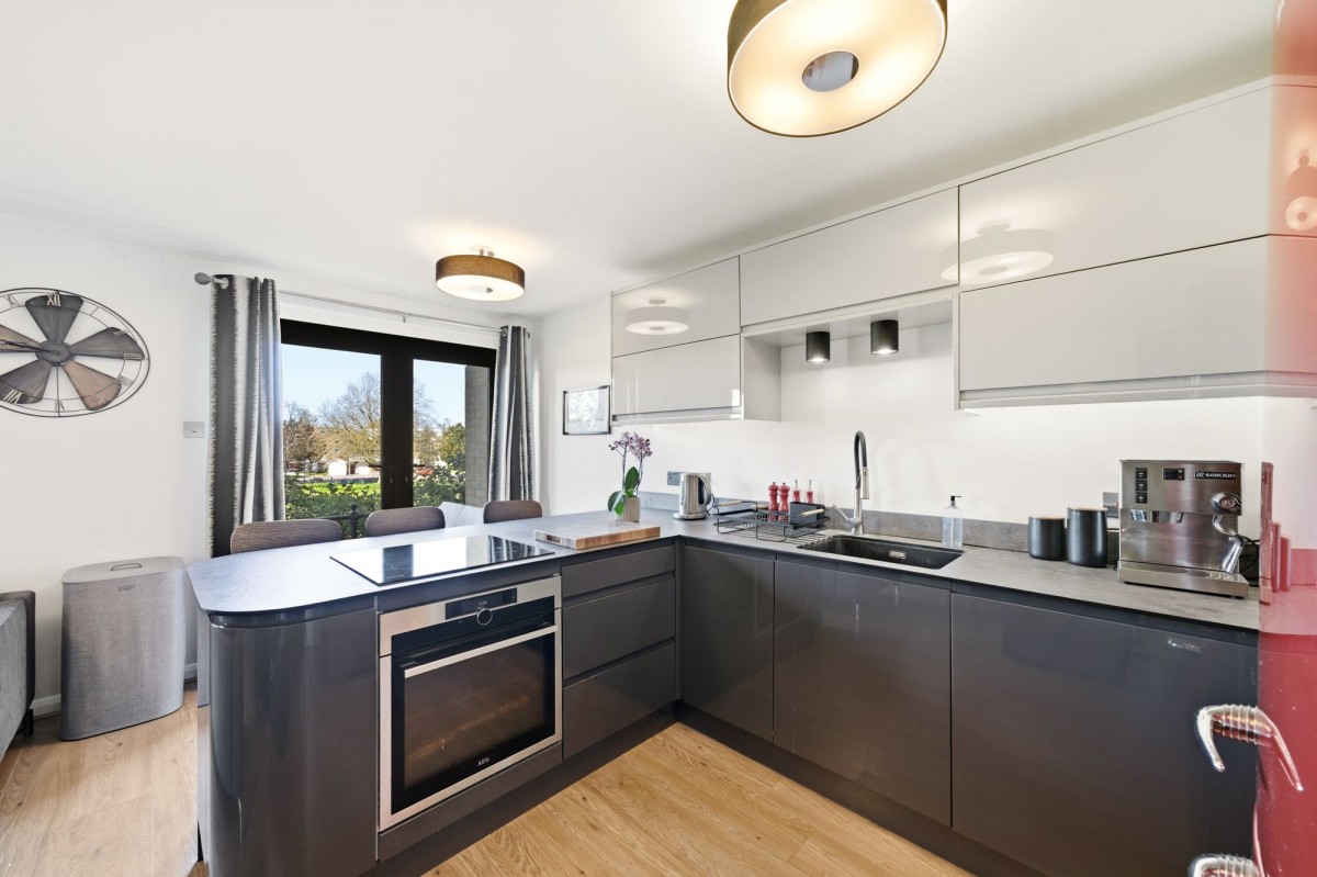 Auckland Road, Auckland Court Auckland Road, CB5