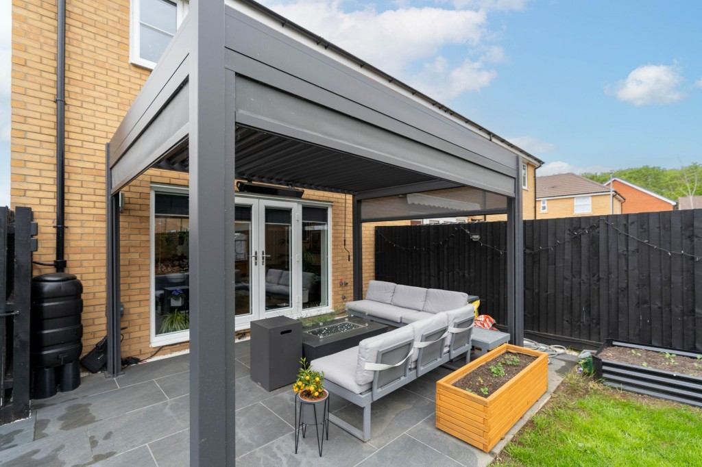 Grafton End, Highfields Caldecote, CB23