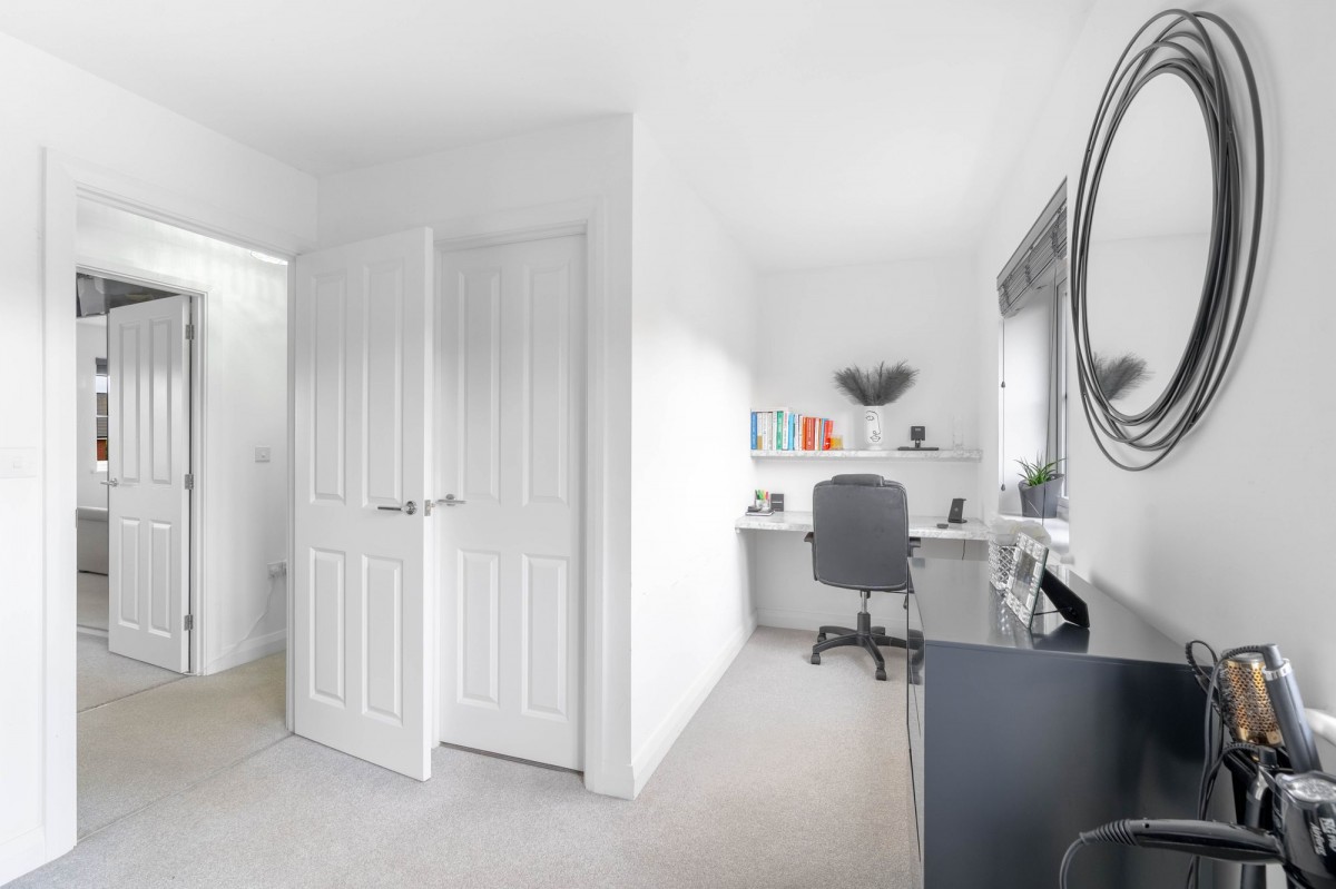 Grafton End, Highfields Caldecote, CB23