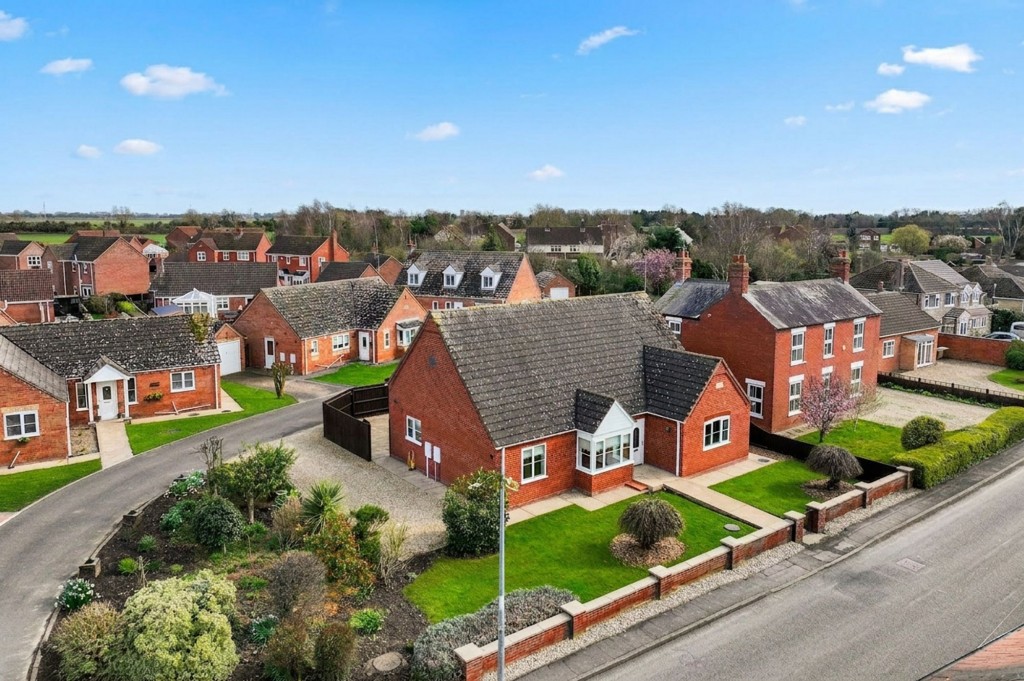 Crispin Close, Lutton, PE12