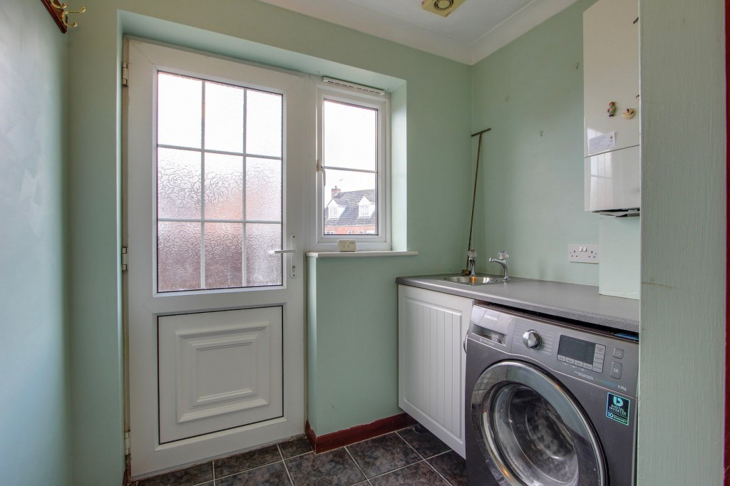 Crispin Close, Lutton, PE12