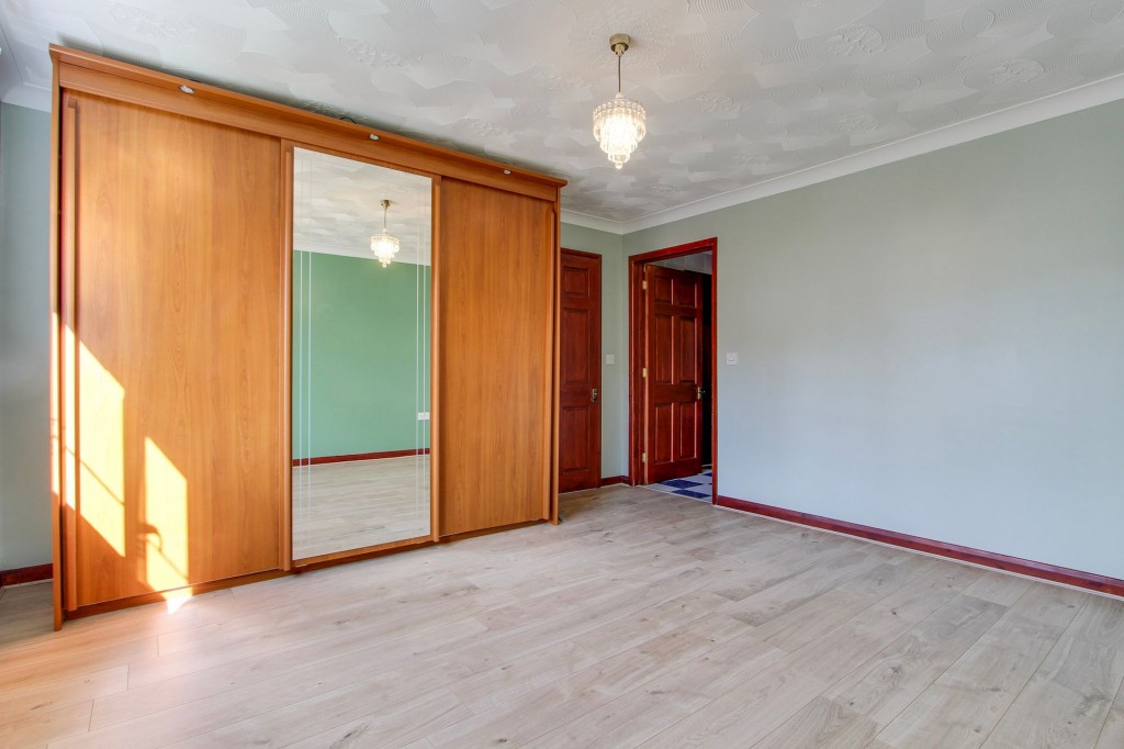 Crispin Close, Lutton, PE12