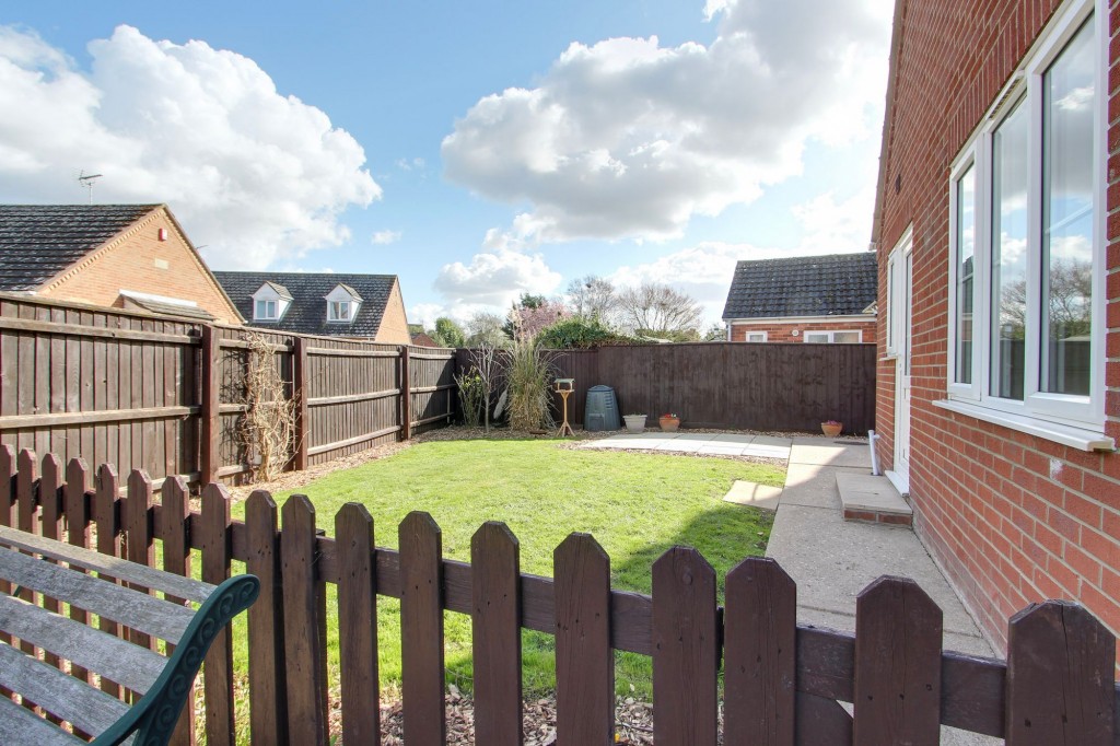 Crispin Close, Lutton, PE12