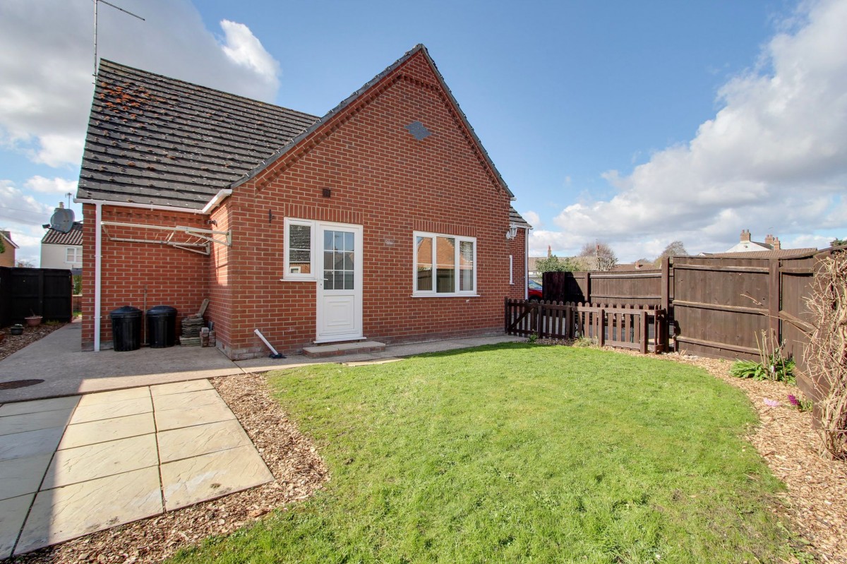 Crispin Close, Lutton, PE12