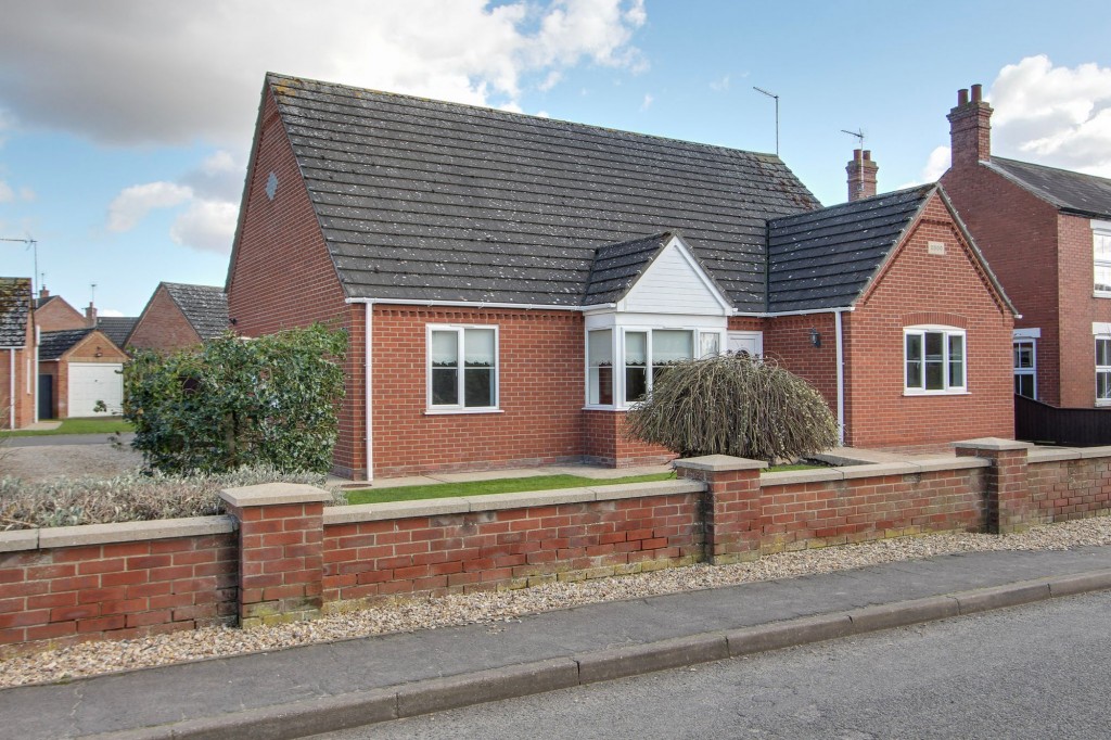 Crispin Close, Lutton, PE12