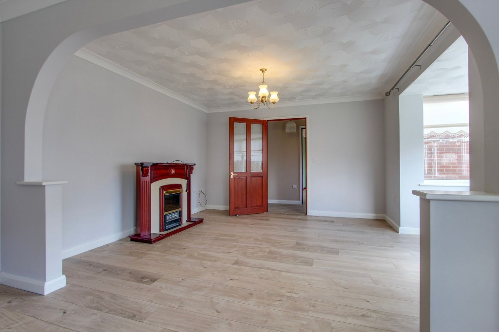 Crispin Close, Lutton, PE12