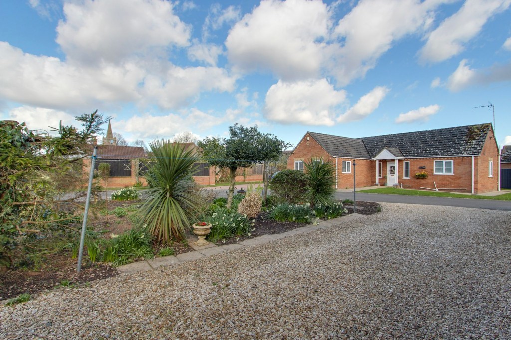 Crispin Close, Lutton, PE12