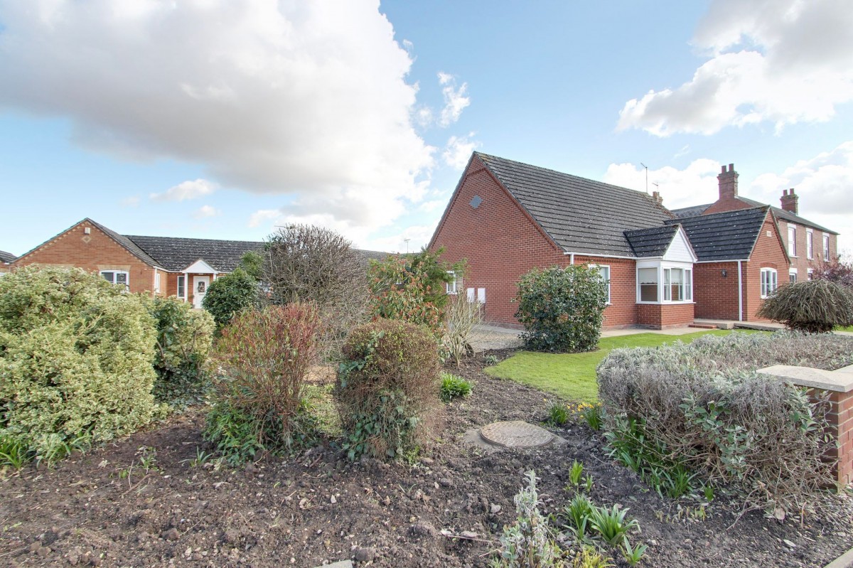 Crispin Close, Lutton, PE12