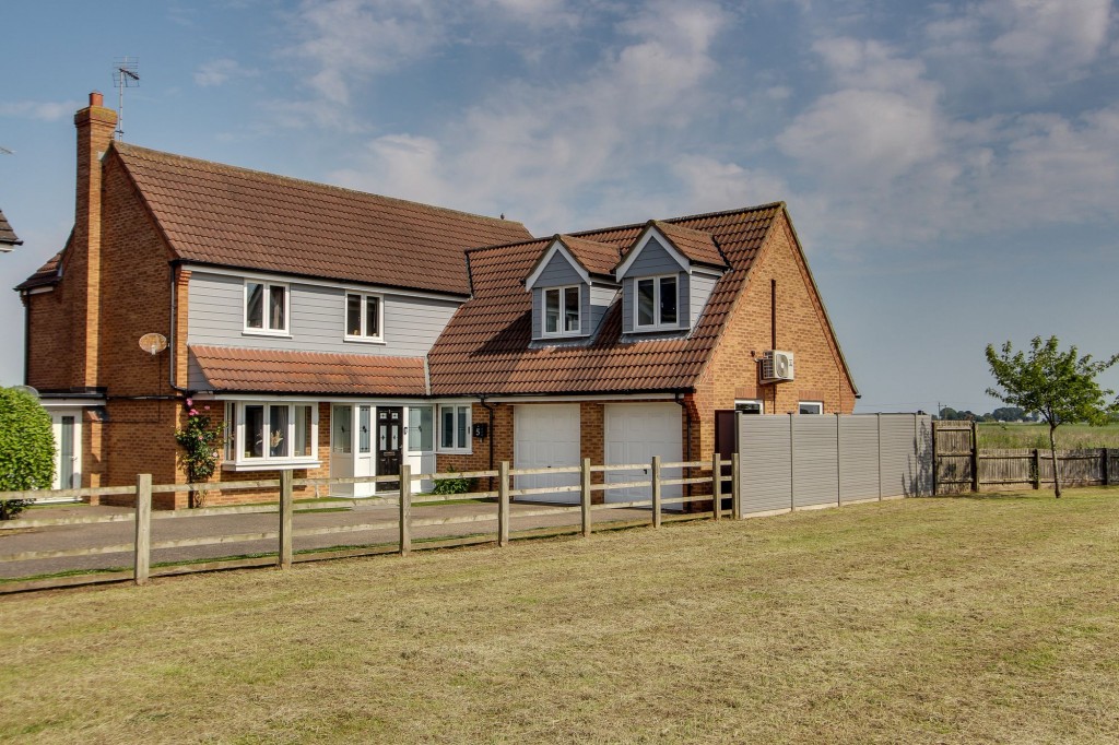 Grebe Close, Sutton Bridge, PE12