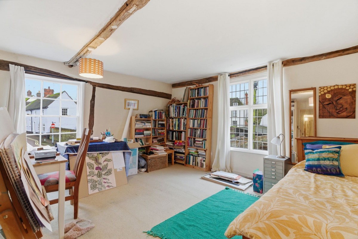 Coles Lane, Linton, CB21