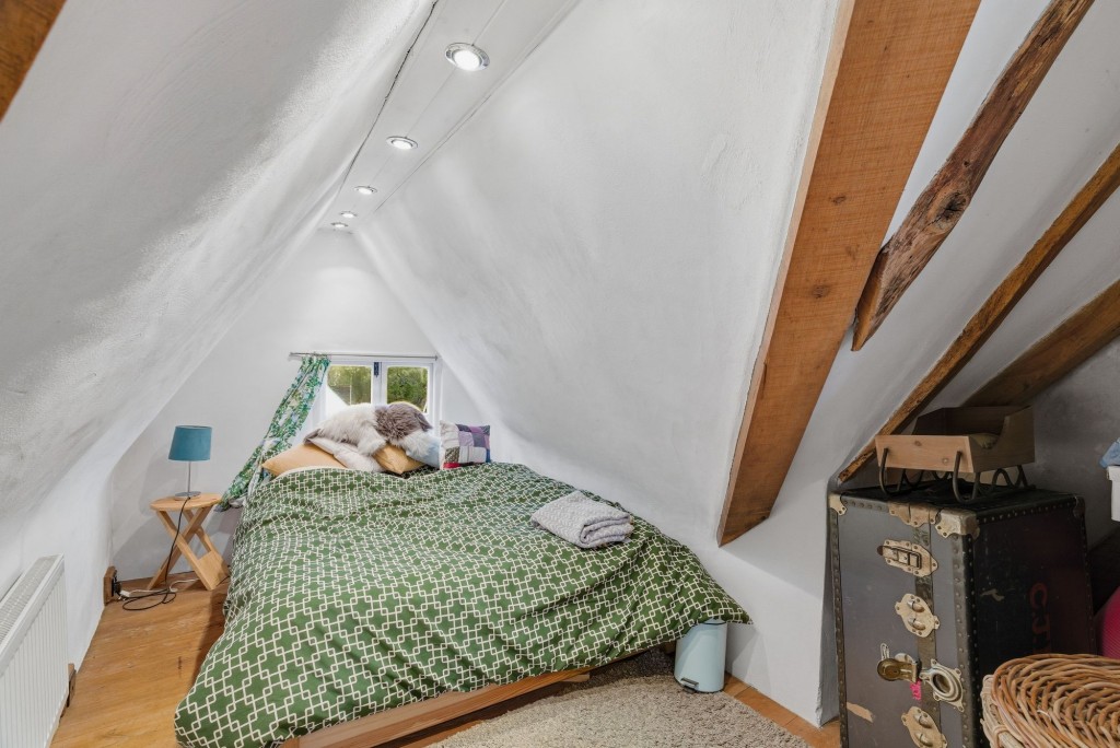 Coles Lane, Linton, CB21