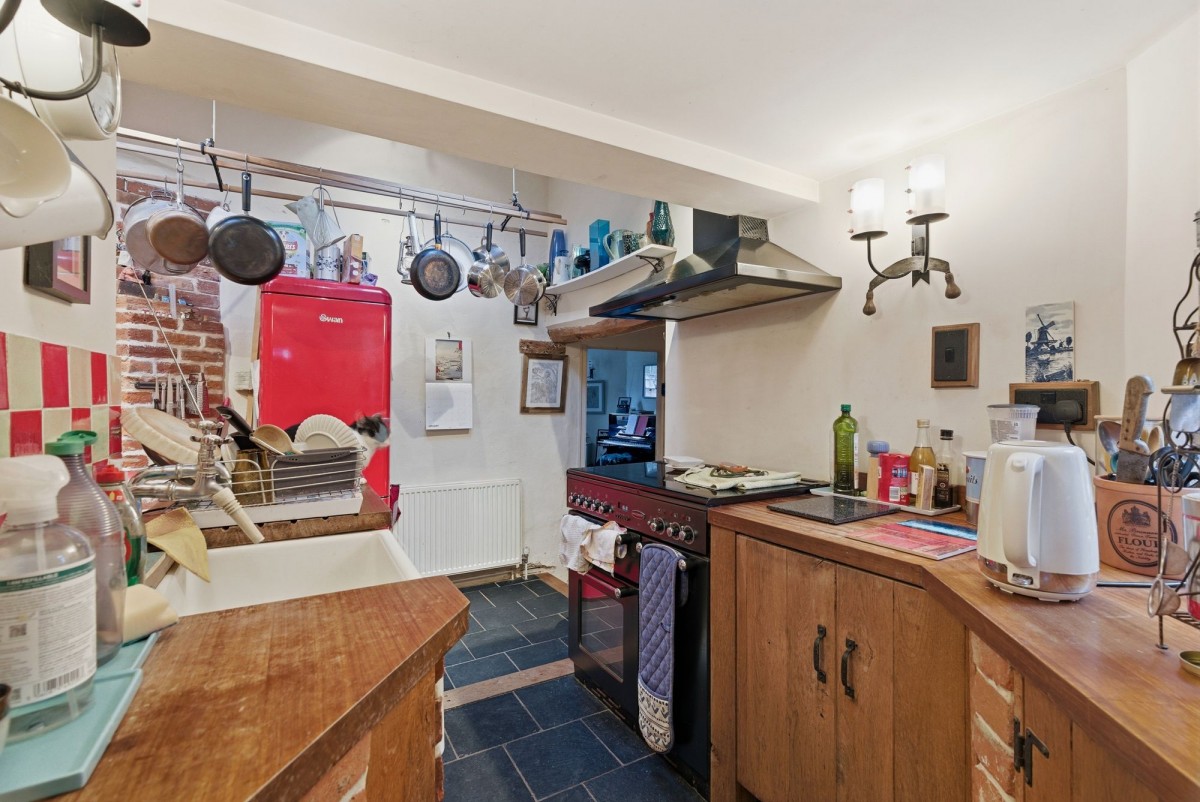 Coles Lane, Linton, CB21