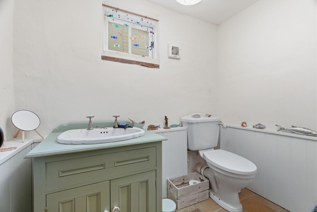 Coles Lane, Linton, CB21