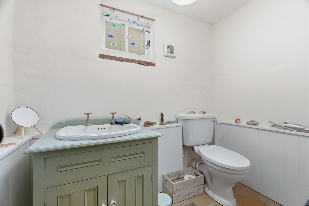 Coles Lane, Linton, CB21