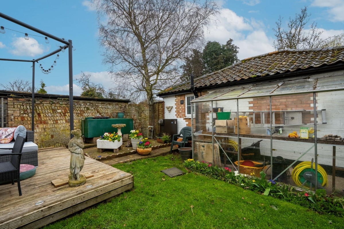 Beeches Road, West Row, IP28