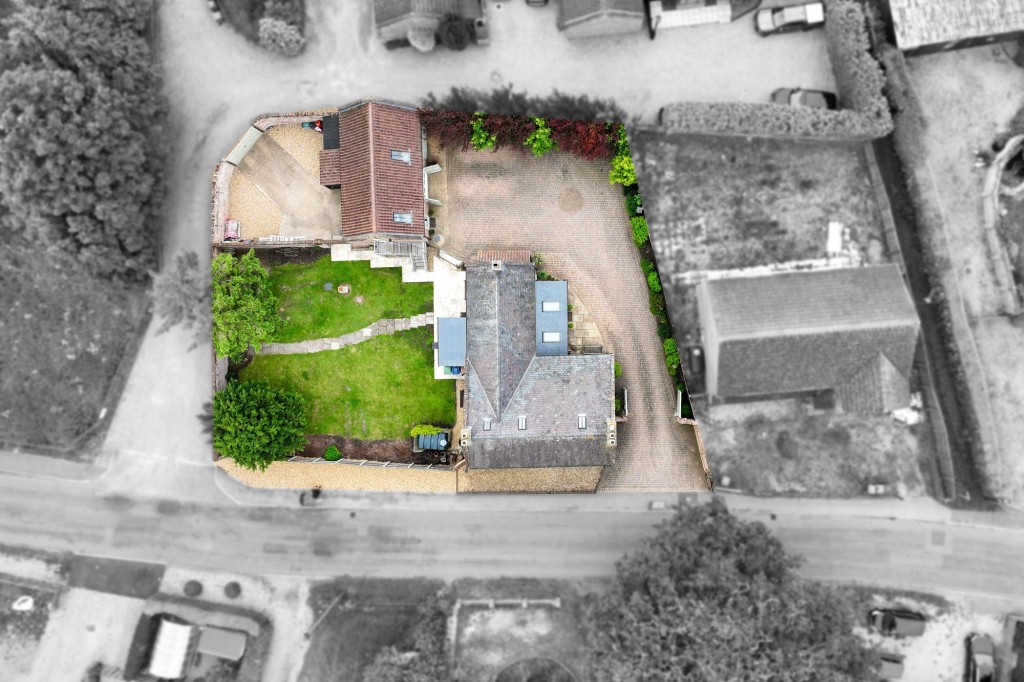 Front Road, Murrow, PE13