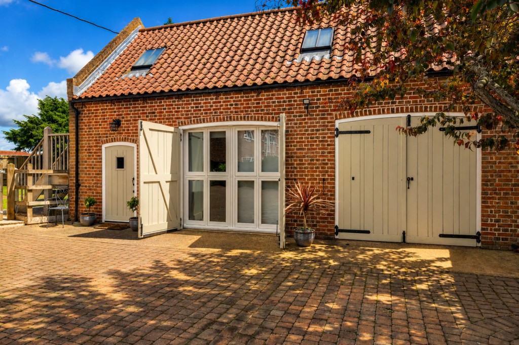 Front Road, Murrow, PE13