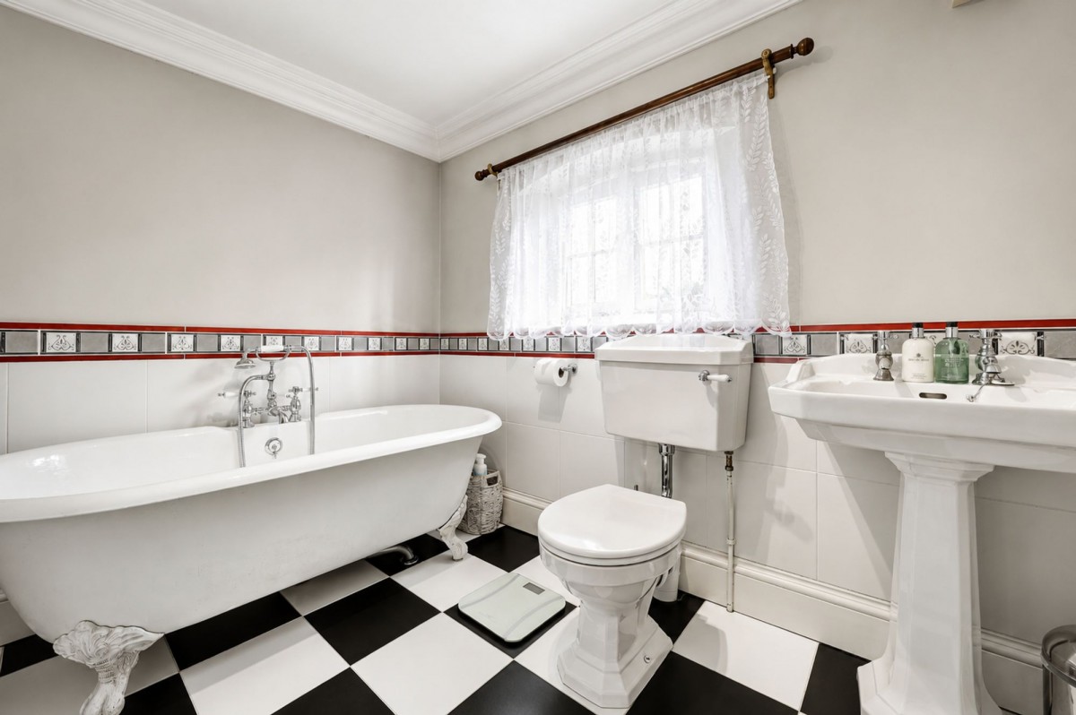 Front Road, Murrow, PE13