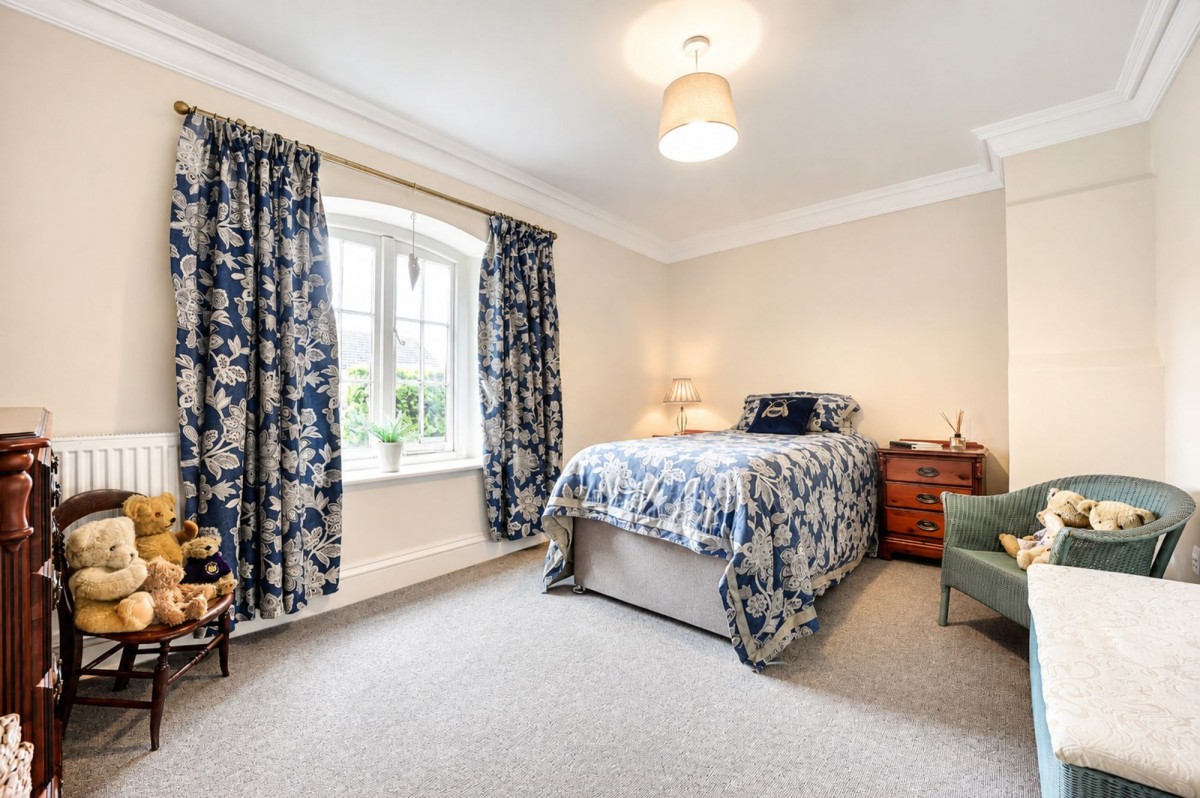 Front Road, Murrow, PE13