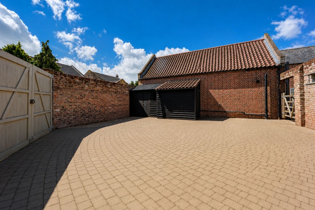 Front Road, Murrow, PE13