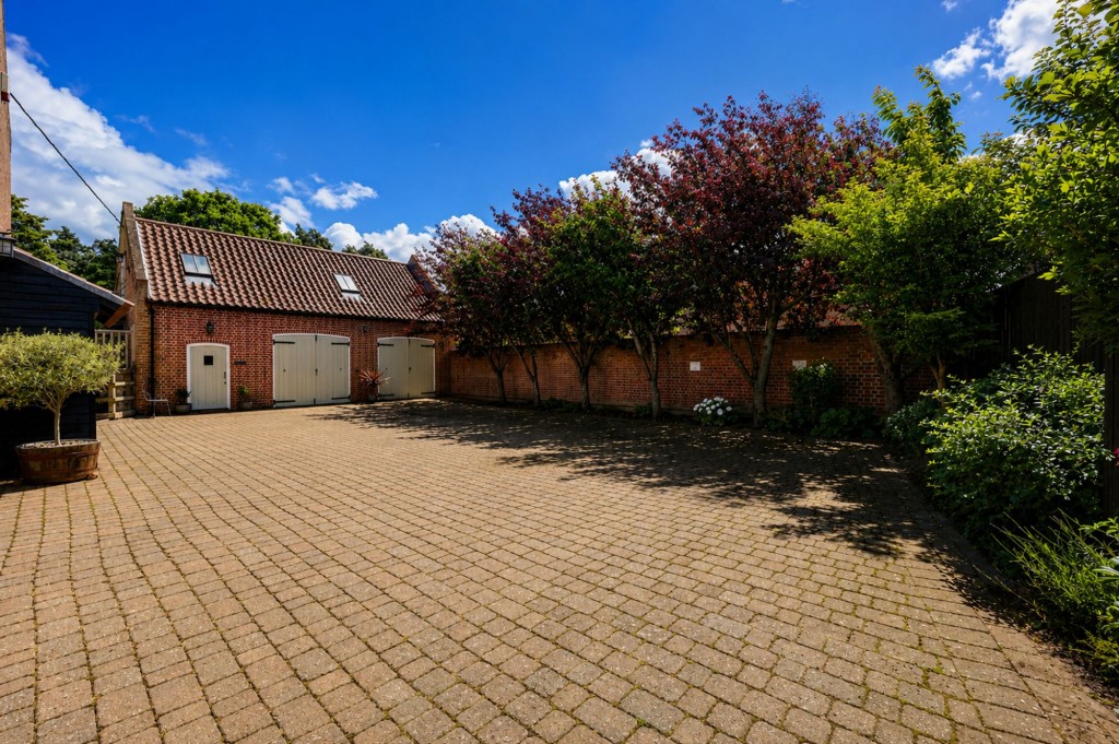 Front Road, Murrow, PE13