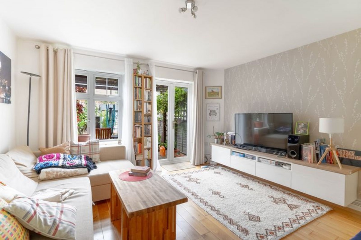 Brenda Gautrey Way, Cottenham, CB24