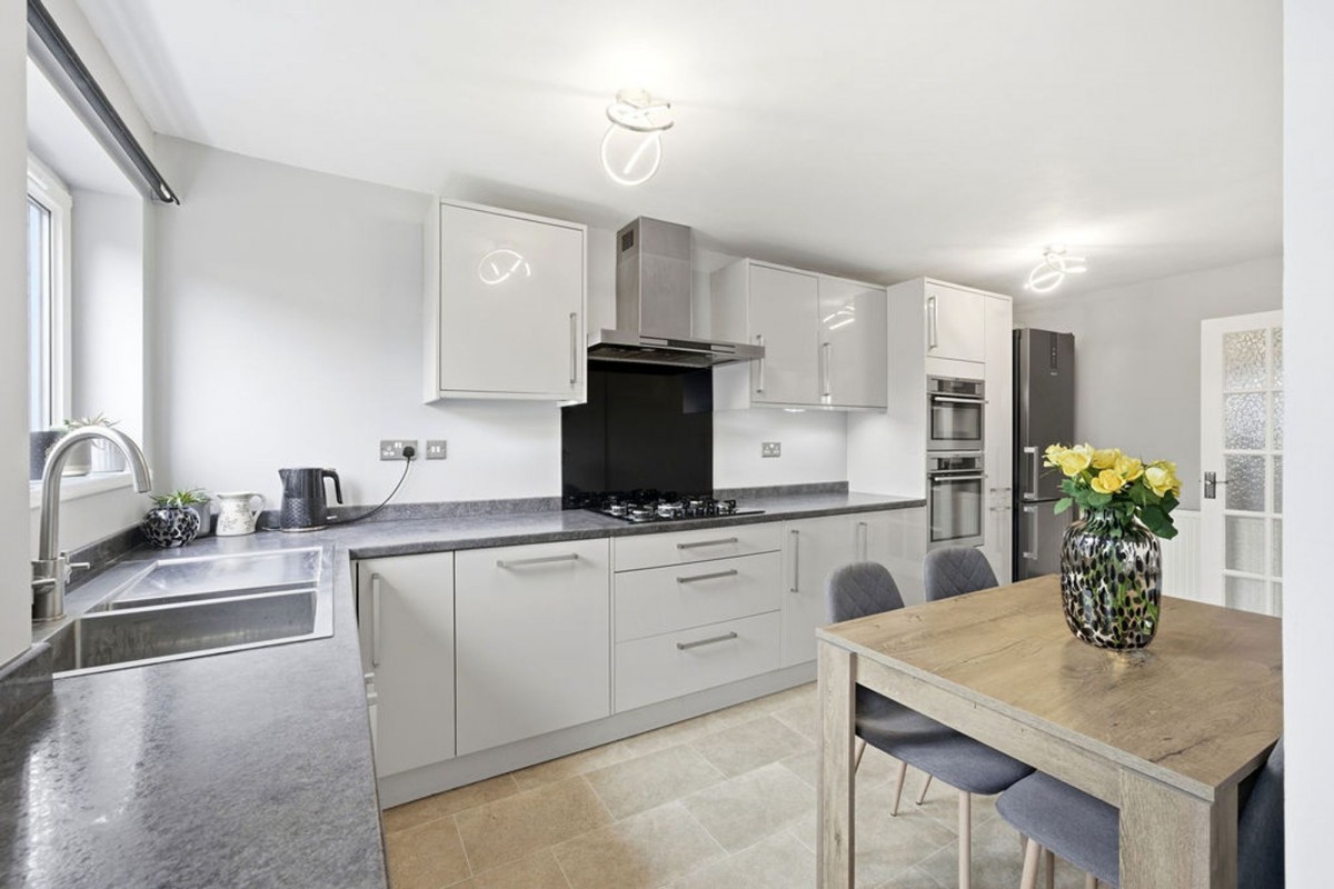 Magdalene Close, Longstanton, CB24