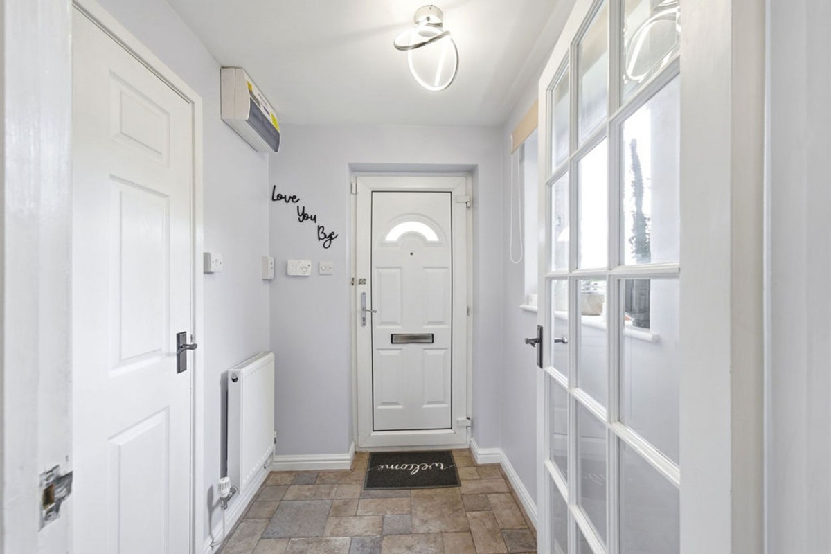 Magdalene Close, Longstanton, CB24