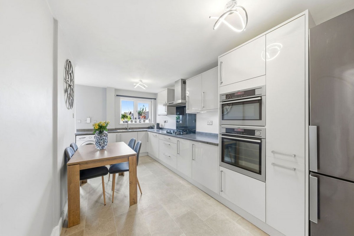 Magdalene Close, Longstanton, CB24
