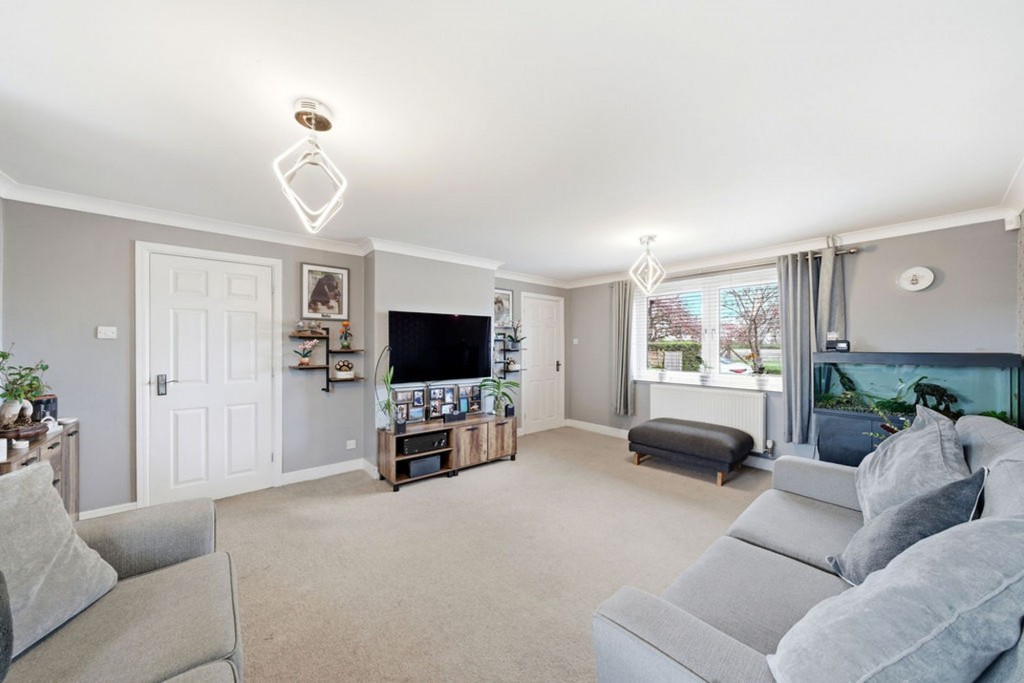 Magdalene Close, Longstanton, CB24